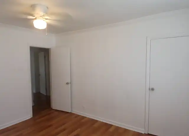 Property at 4525 Pennington Ave, Curtis Bay, MD, 21226, 2 beds, 1 bath, [object Object]