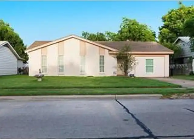 Property at 1752 Rusdell Dr, Irving, TX, 75060, 3 beds, 2 baths, [object Object]