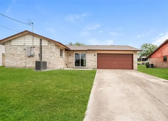 Property at 7837 Lost Mirage Dr, Dallas, TX, 75232, 3 beds, 2 baths, [object Object]