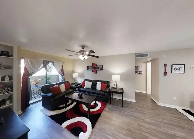 Property at 515 S Bender Ave Unit 2211, Humble, TX, 77338, 2 beds, 2 baths, [object Object]
