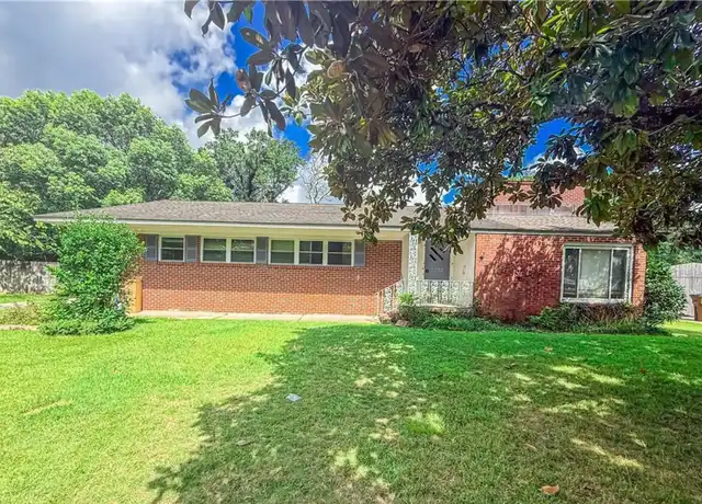 Property at 2772 S Grafhill Dr, Mobile, AL, 36606, 3 beds, 2 baths, [object Object]
