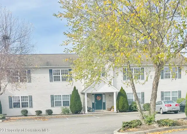 Property at 606 Marion Ln, Moosic, PA, 18507, 2 beds, 2 baths, [object Object]