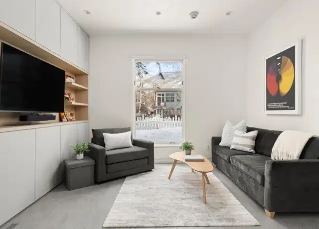 Property at 211 W Main St Unit 101, Aspen, CO, 81611, 1 bed, 1 bath, [object Object]