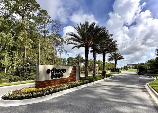 Property at 10089 Filament Blvd, Jacksonville, FL, 32256, 3 beds, 3 baths, [object Object]
