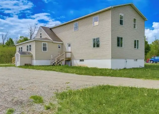 Property at 276 Lakeshore Rd, Oswego, NY, 13126, 7 beds, 2 baths, [object Object]