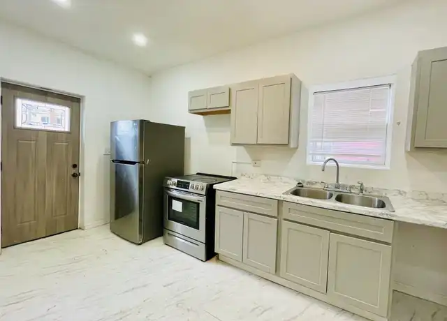 Property at 2849 Pennsylvania Ave, Saint Louis, MO, 63118, 2 beds, 1 bath, [object Object]