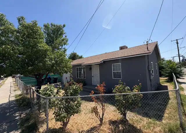 Property at 627 N Bridge St, Visalia, CA, 93291, 2 beds, 1 bath, [object Object]