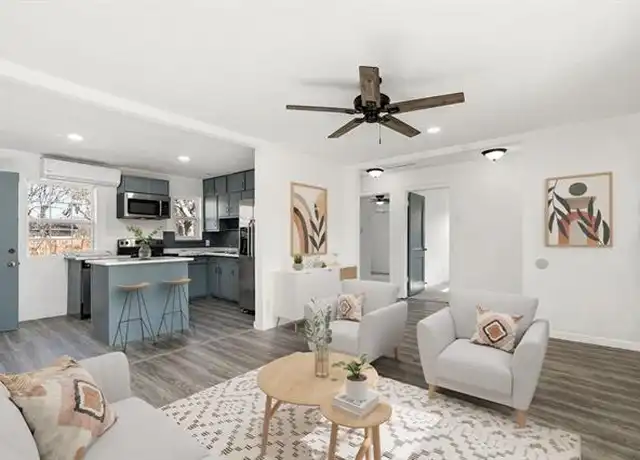 Property at 1801 Skylark Dr, Arlington, TX, 76010, 3 beds, 2 baths, [object Object]