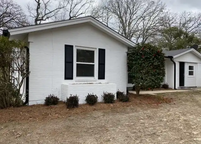 Property at 2315 Mimosa Dr, Tyler, TX, 75701, 4 beds, 2 baths, [object Object]