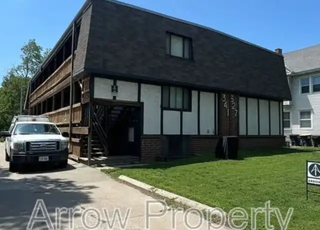Property at 341 S 27th St Unit 4, Lincoln, NE, 68510, 1 bed, 1 bath, [object Object]