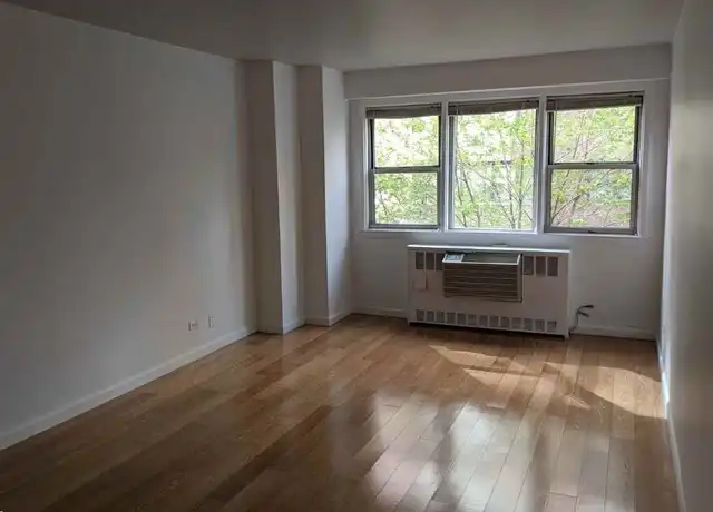 Property at 245 E 35th St Unit 6J, New York, NY, 10016, 0 beds, 1 bath, [object Object]