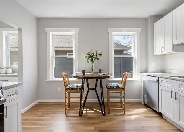 Property at 172 Beech St Unit 2, Belmont, MA, 02478, 2 beds, 1 bath, [object Object]