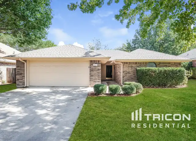 Property at 1112 Brittany Dr, Denton, TX, 76209, 3 beds, 2 baths, [object Object]