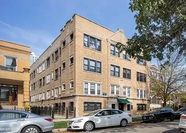 Property at 816 W Waveland Ave, Chicago, IL, 60613, 0 beds, 1 bath, [object Object]