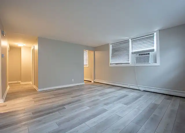 Property at 4910 Capitol Ave Unit 2, Omaha, NE, 68132, 1 bed, 1 bath, [object Object]