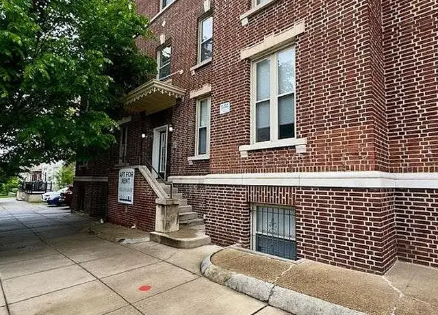Photo of 2401 Brookfield Ave, Baltimore, MD 21217