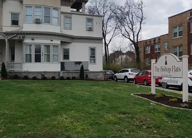 Property at 945 Dana Ave Unit 22, Cincinnati, OH, 45229, 2 beds, 1 bath, [object Object]