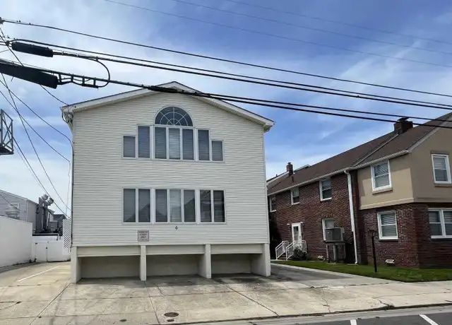 Property at 6 N Adams Ave #1, Margate City, NJ, 08402, 2 beds, 2 baths, [object Object]