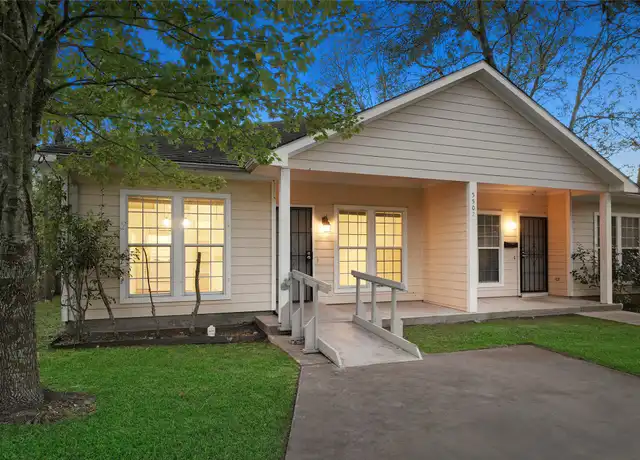 Property at 5502 Finch St Unit B, Houston, TX, 77028, 3 beds, 2 baths, [object Object]