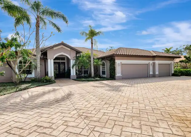 Property at 910 Park Place Dr, Englewood, FL, 34223, 3 beds, 2.5 baths, [object Object]