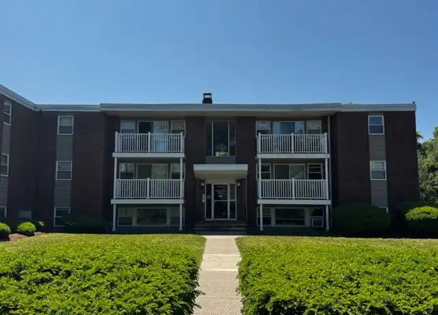 Property at 30 Worthen St Unit C9, Chelmsford, MA, 01824, 2 beds, 1 bath, [object Object]