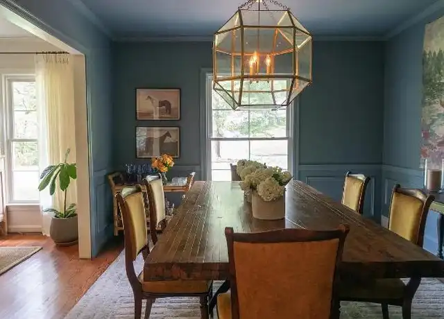 Property at 565 High Brook Dr, Atlanta, GA, 30342, 3 beds, 2 baths, [object Object]