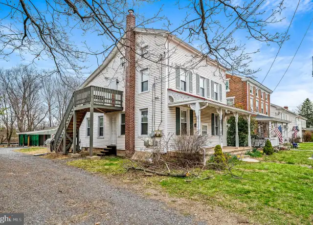Property at 368 W Ridge Pike Apt 2, Royersford, PA, 19468, 3 beds, 1 bath, [object Object]