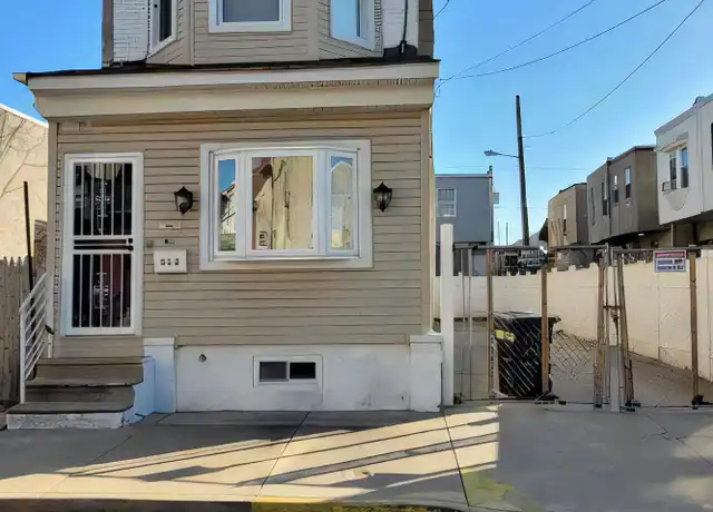 Property at 312 Bailey St, Camden, NJ, 08102, 3 beds, 1 bath, [object Object]