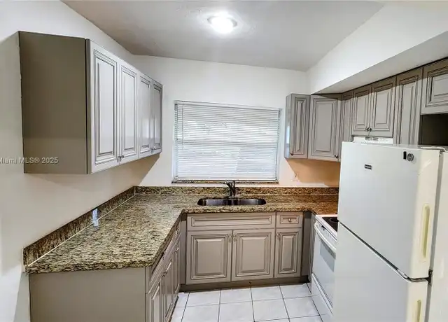 Property at 1802 N 22nd Ave, Hollywood, FL, 33020, 3 beds, 3 baths, [object Object]