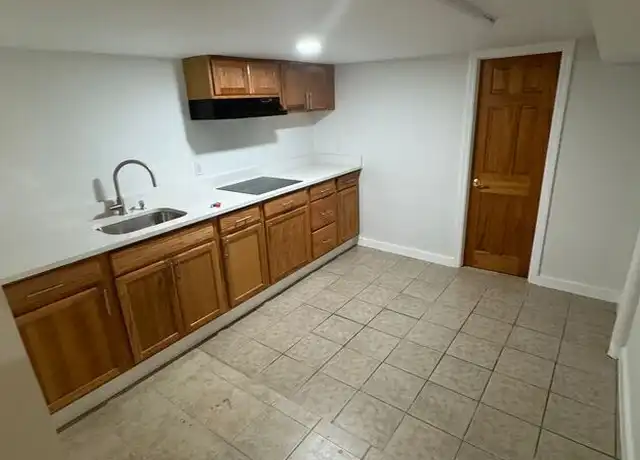 Property at 143 Voss Ave Unit Basement, Yonkers, NY, 10703, 1 bed, 1 bath, [object Object]