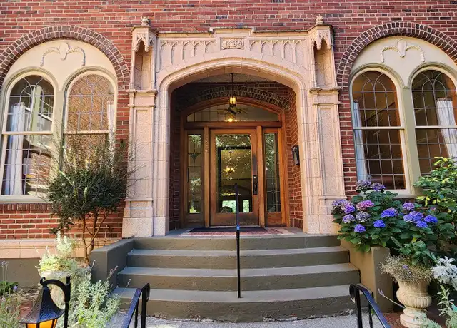 Property at 124 Warren Ave N #111, Seattle, WA, 98109, 1 bed, 1 bath, [object Object]