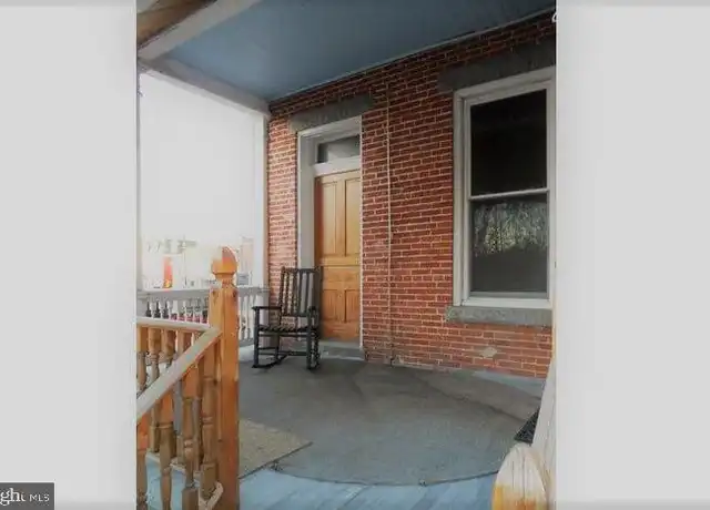 Property at 101 E Baltimore St Unit 2, Greencastle, PA, 17225, 1 bed, 1 bath, [object Object]