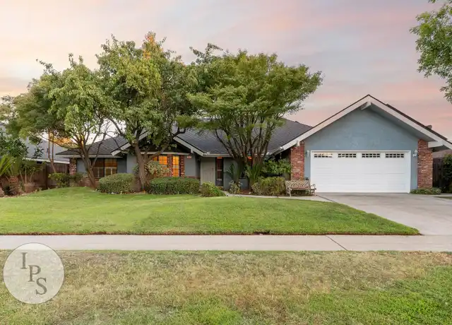 Property at 563 E Portland Ave, Fresno, CA, 93720, 3 beds, 2 baths, [object Object]