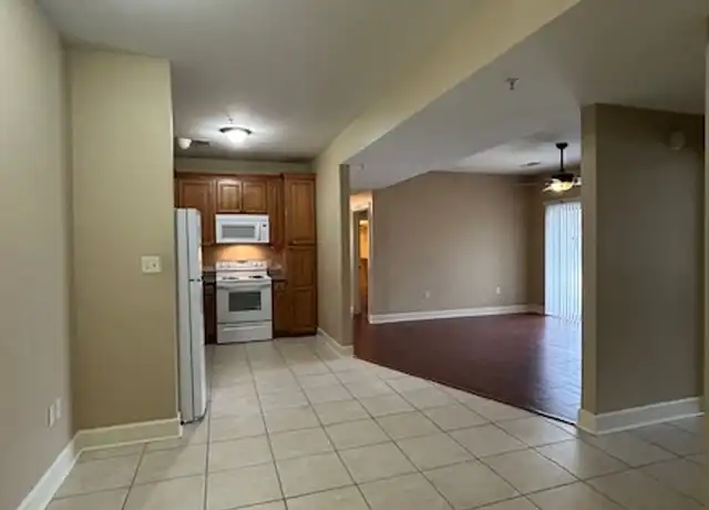 Property at 17701 Suma Lake Dr Unit I-102, Livingston, LA, 70754, 3 beds, 2 baths, [object Object]