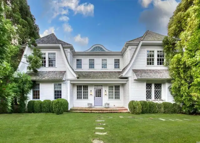 Property at 115 Toylsome Ln, Southampton, NY, 11968, 5 beds, 5.5 baths, Contact for Price