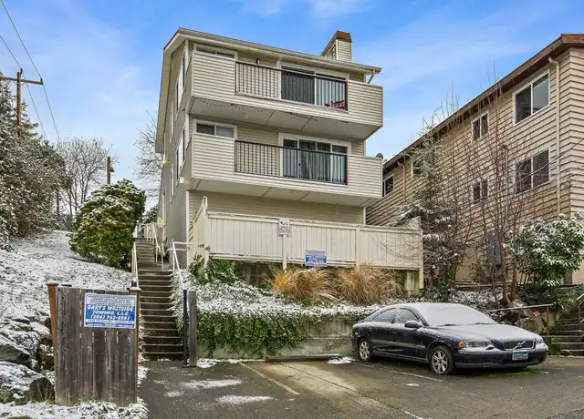 Property at 5001 38th Ave SW Unit 2, Seattle, WA, 98126, 1 bed, 1 bath, [object Object]