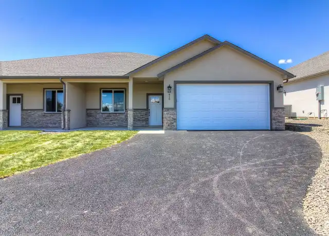 Property at 414 S 97th Ave, Yakima, WA, 98908, 3 beds, 2 baths, [object Object]