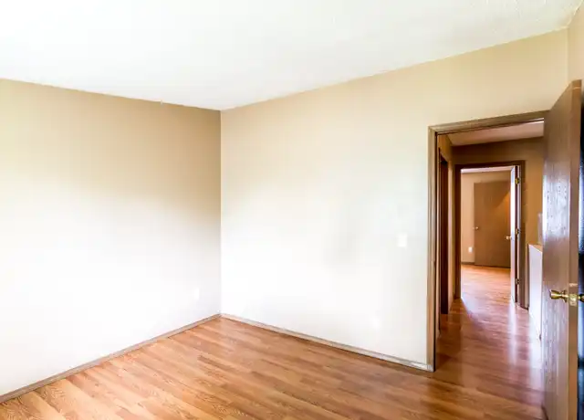 Property at 2718 Sherman Blvd, Fort Wayne, IN, 46808, 2 beds, 1 bath, [object Object]