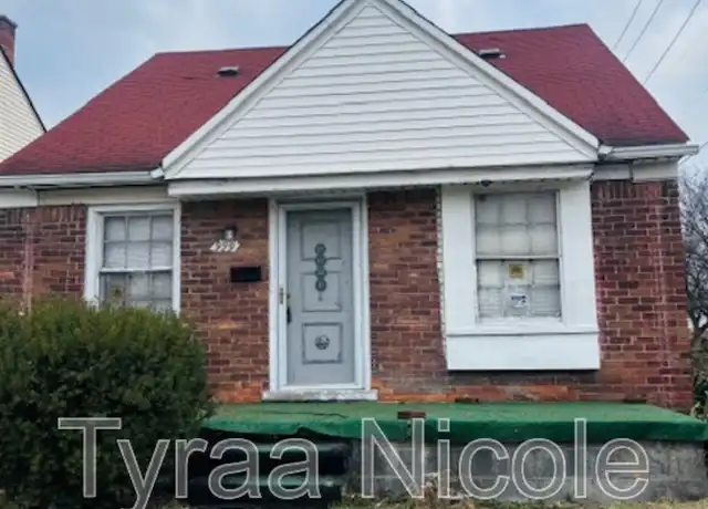 Property at 999 E Robinwood St, Highland Park, MI, 48203, 3 beds, 1 bath, [object Object]
