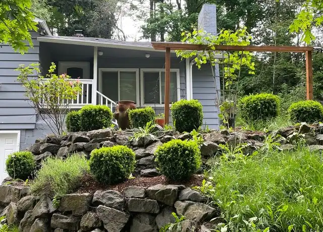 Property at 10918 49th Ave S, Tukwila, WA, 98178, 4 beds, 2 baths, [object Object]