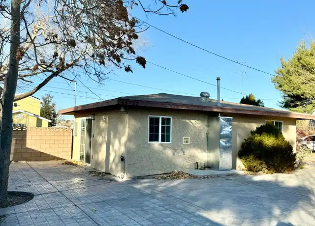 Property at 44735 Gadsden Ave, Lancaster, CA, 93534, 2 beds, 1 bath, [object Object]