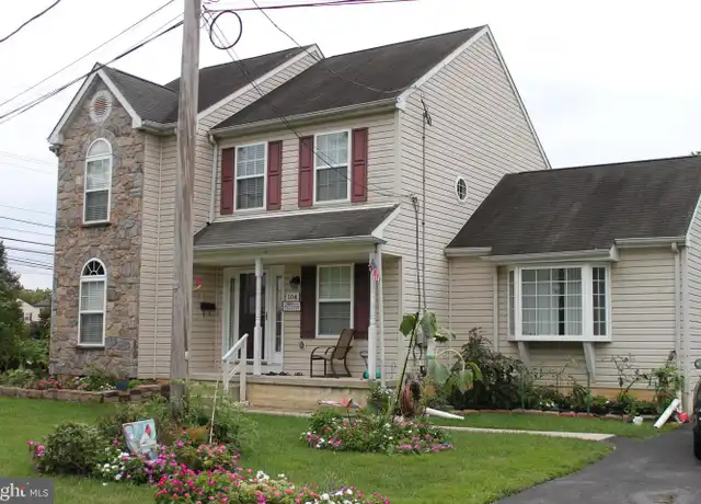 Property at 104 Overbrook Ave, Swarthmore, PA, 19081, 3 beds, 3.5 baths, [object Object]
