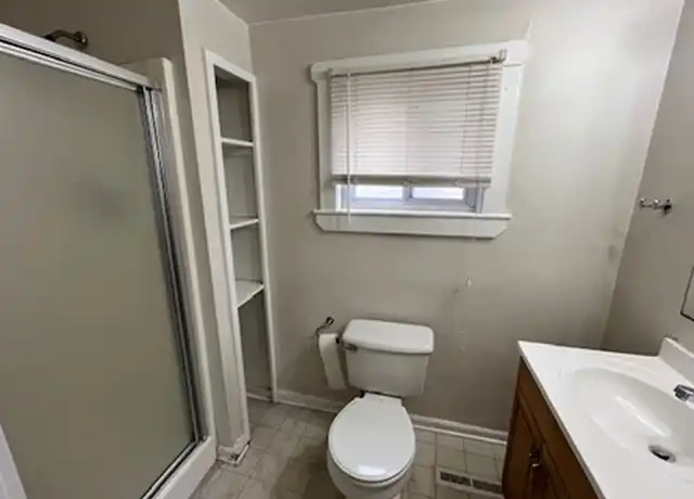 Property at 278 Huntington Ave, Akron, OH, 44306, 4 beds, 1 bath, [object Object]