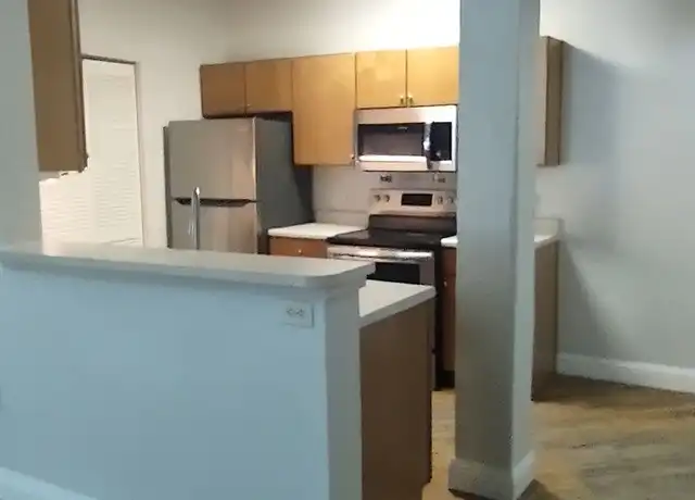 Property at 601 Bridge St Unit 304, Danville, VA, 24541, 1 bed, 1 bath, [object Object]