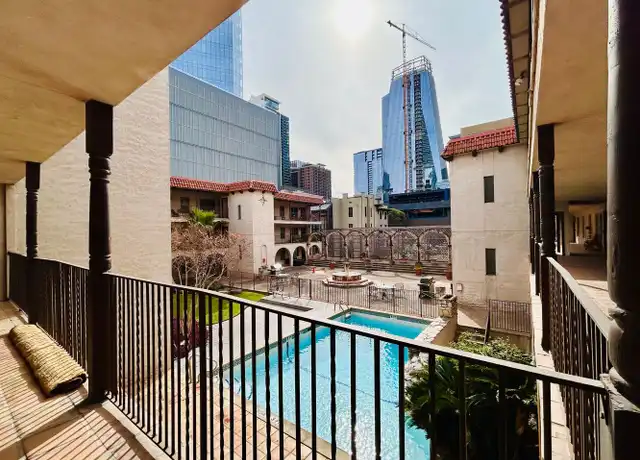 Property at 505 W 7th St #207, Austin, TX, 78701, 1 bed, 1 bath, [object Object]