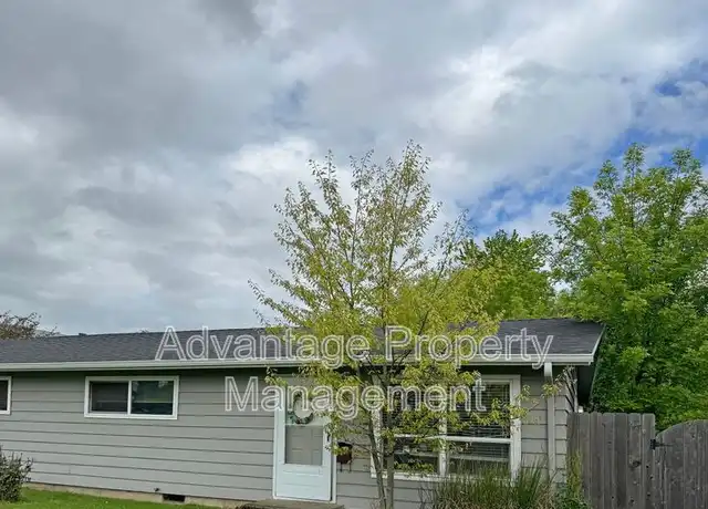 Property at 1521 NW Kings Blvd, Corvallis, OR, 97330, 2 beds, 1 bath, [object Object]