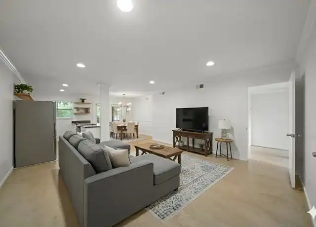Property at 8285 Kingsbrook Rd #267, Houston, TX, 77024, 3 beds, 2 baths, [object Object]