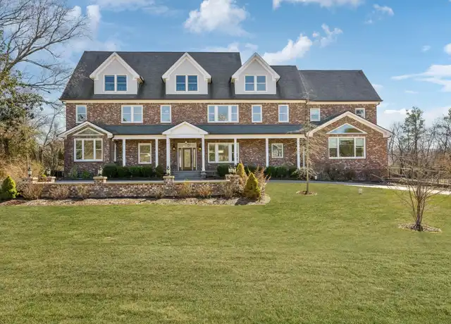 Property at 5111 Meadowlake Rd, Brentwood, TN, 37027, 4 beds, 6.5 baths, [object Object]
