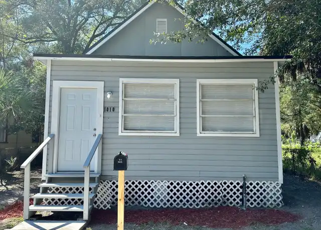 Property at 1010 E 13th St, Jacksonville, FL, 32206, 3 beds, 2 baths, [object Object]