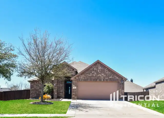 Property at 205 Old Spanish Trl, Waxahachie, TX, 75167, 4 beds, 2 baths, [object Object]